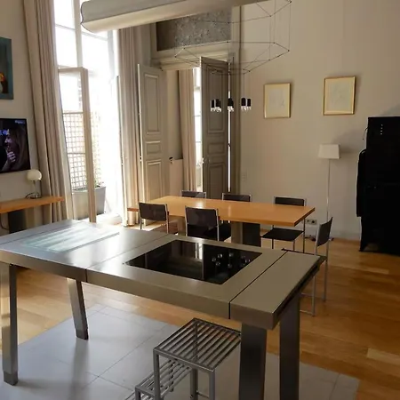Late Arrival Or Early Departure! Best Location Apartment Oslo