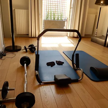Apartment Late Arrival Or Early Departure! Best Location