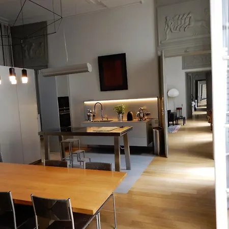 Late Arrival Or Early Departure! Best Location Apartment Oslo